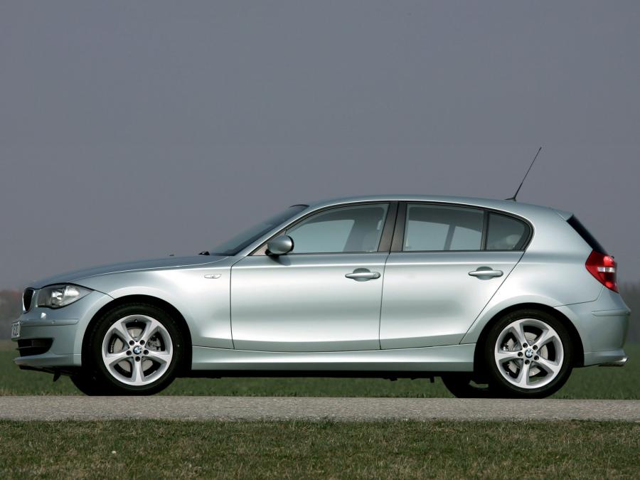  BMW 120d 5-Door 2007 года  (фото 47 из 53)
